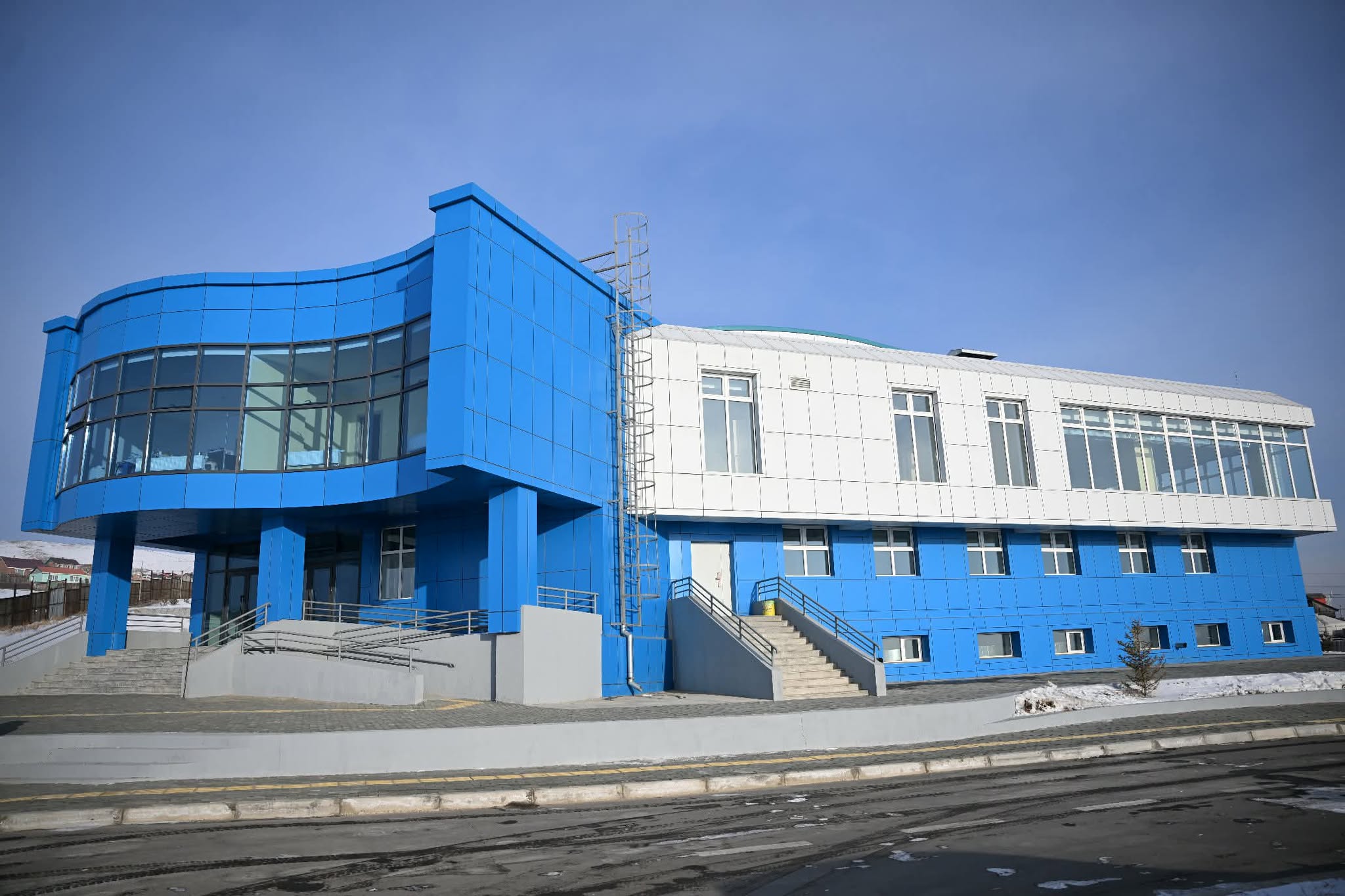 СХД-ийн 34 дүгээр хороо усан спорт сургалтын төв ашиглалтад орлоо