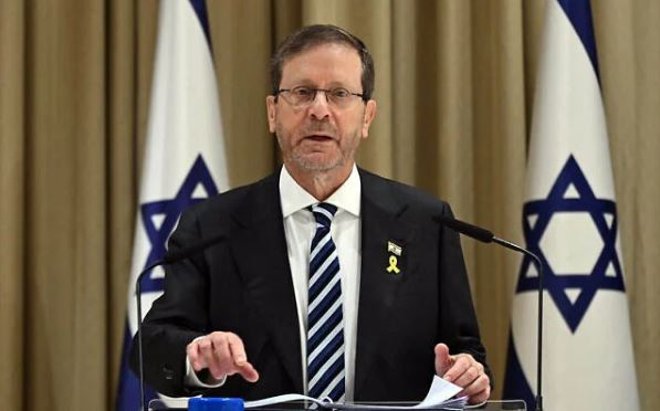 Израилын Ерөнхийлөгч Исаак Херцогийн айлчлалын үеэр эсэргүүцлийн жагсаал боллоо