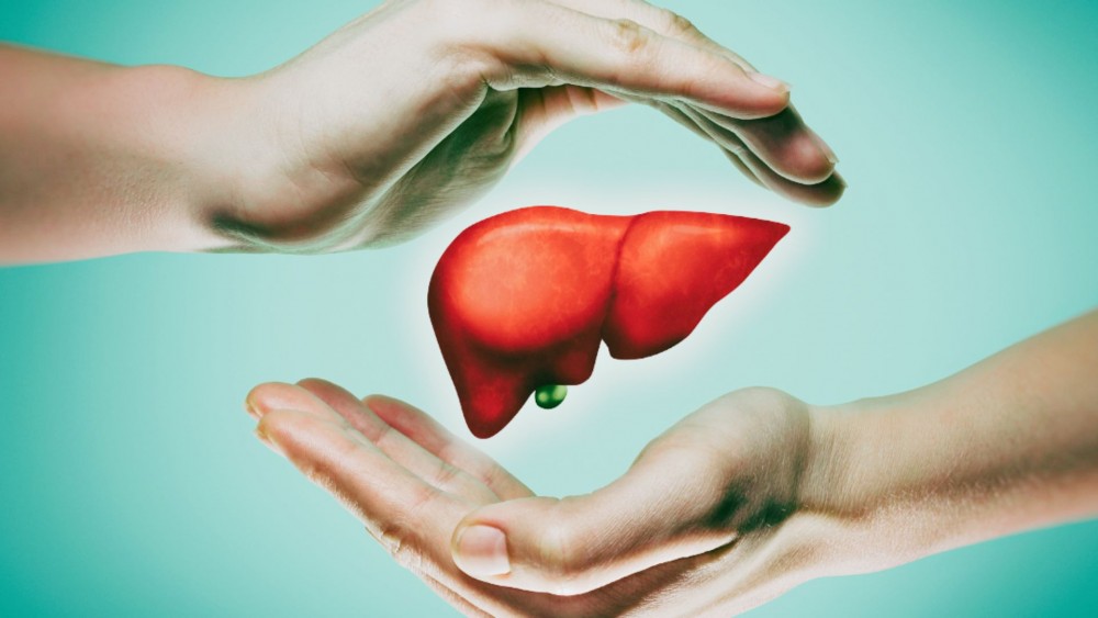 Монголд анх удаа Донороос элэг шилжүүлэх мэс засал хийлээ